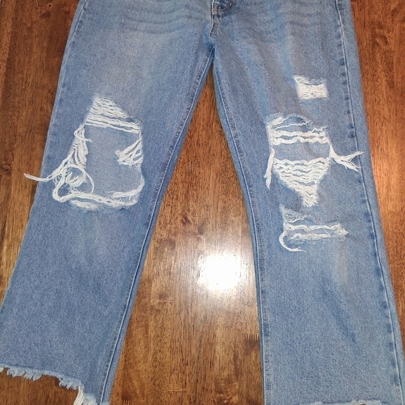 KanCan High Rise Distressed Wide Leg Cropped Button Fly Light Wash 13/30 - Picture 3 of 8